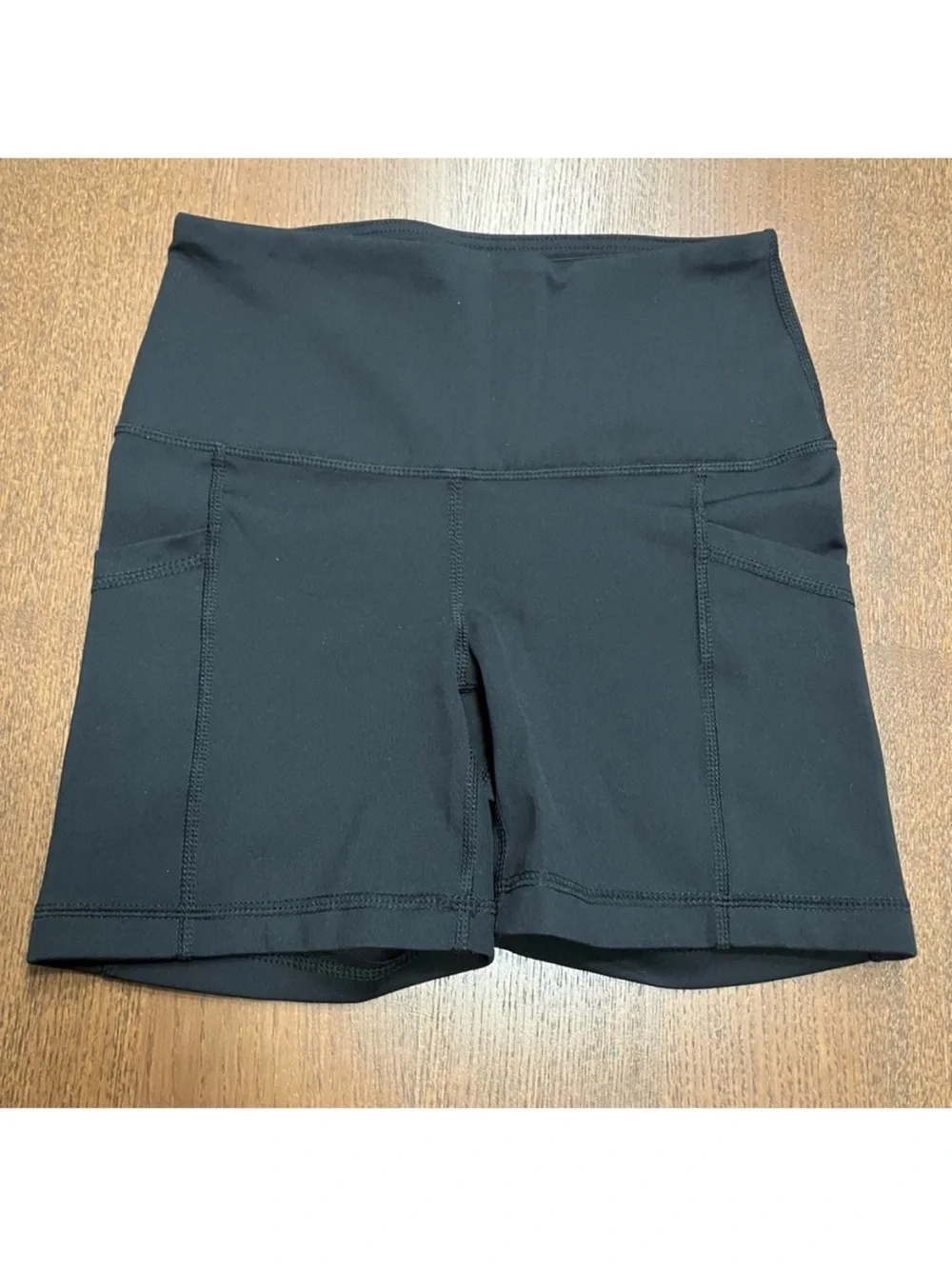🖤5/$25 BLACK Yogalishious high -Waist Black Women’s Active Shorts xs pockets